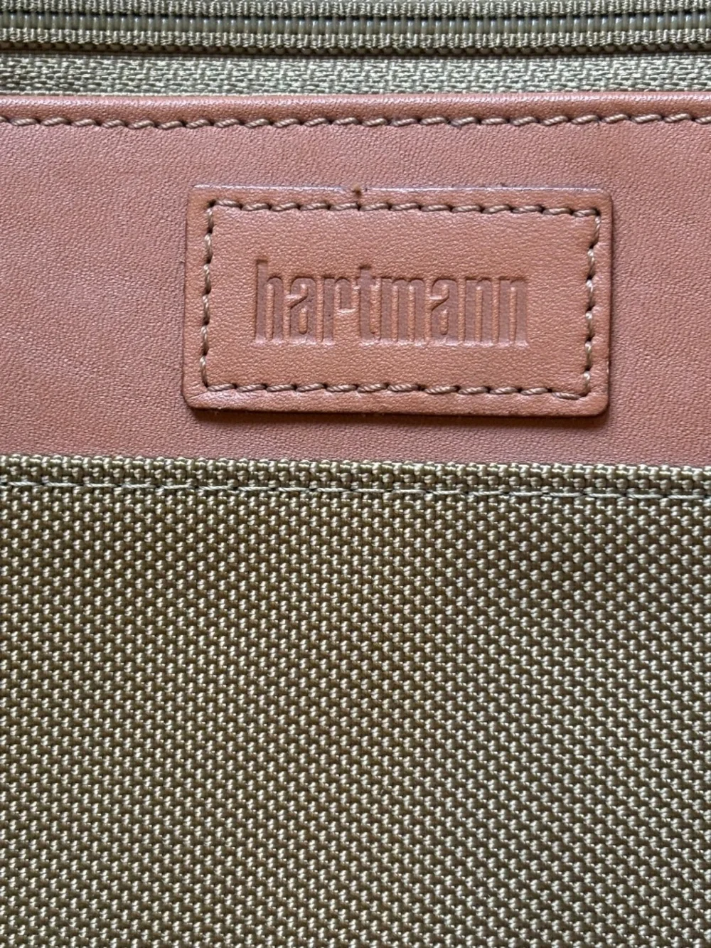 Hartman hanging garment bag